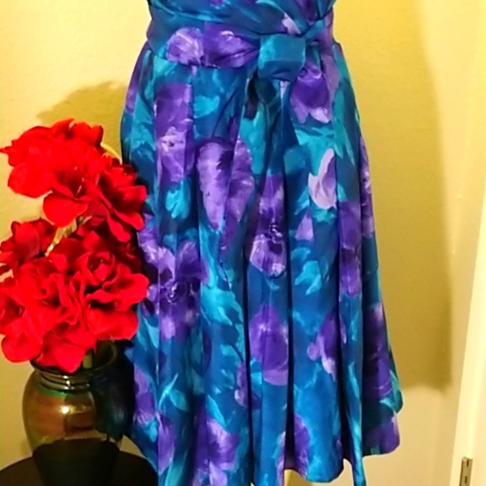 Plus Sized Colorful Midi - image 3